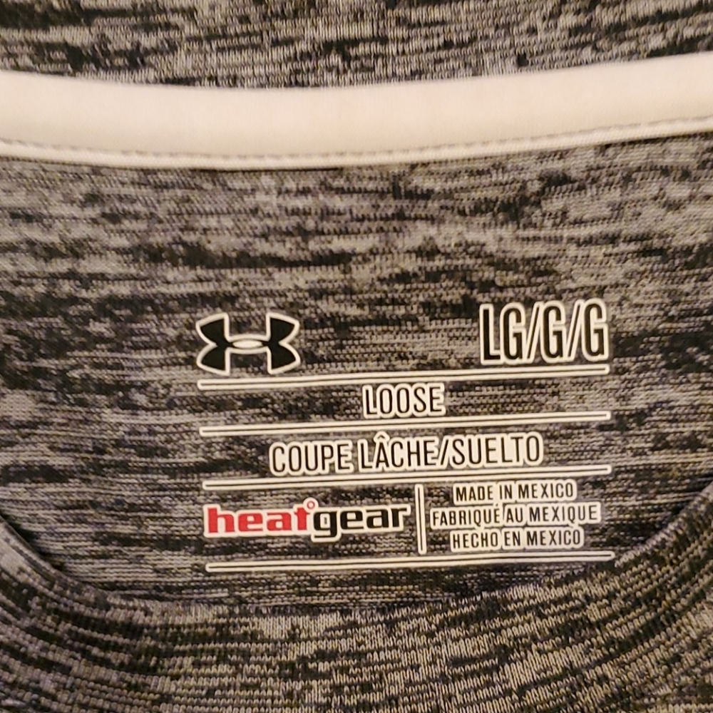 T-shirt - Picture 2 of 5
